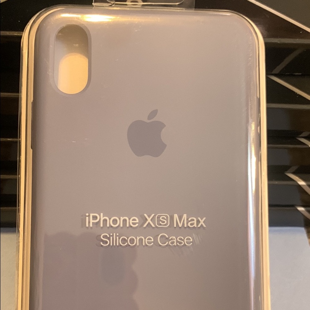 Brand new iPhone XS Max silicone case in grayish purple
